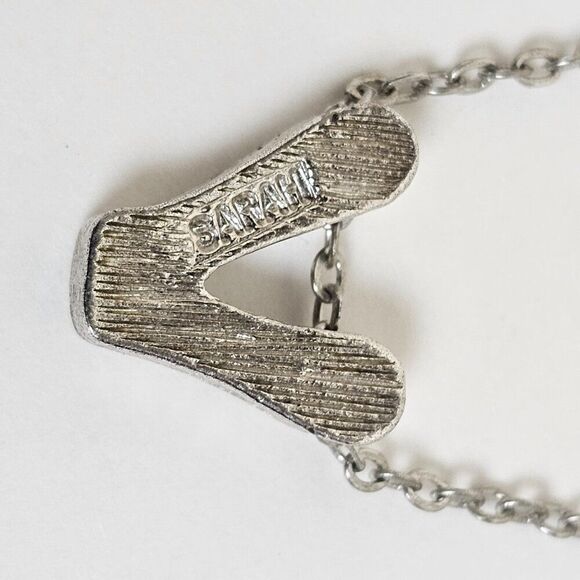 Vintage Sarah Coventry Initial V Pendant Silver Tone Chain Choker Necklace‎ - Picture 5 of 11